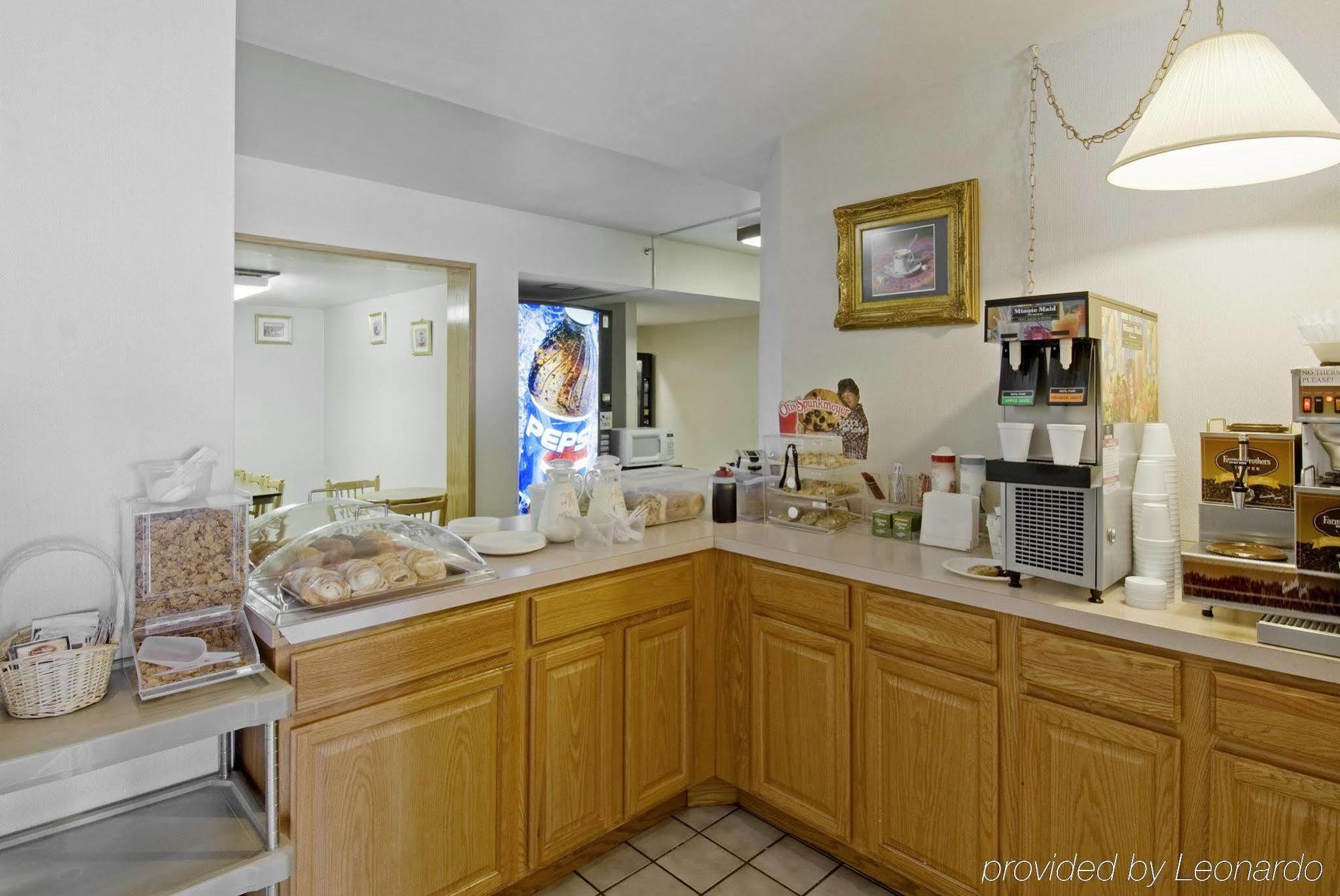 Americas Best Value Inn Rawlins Restaurant photo